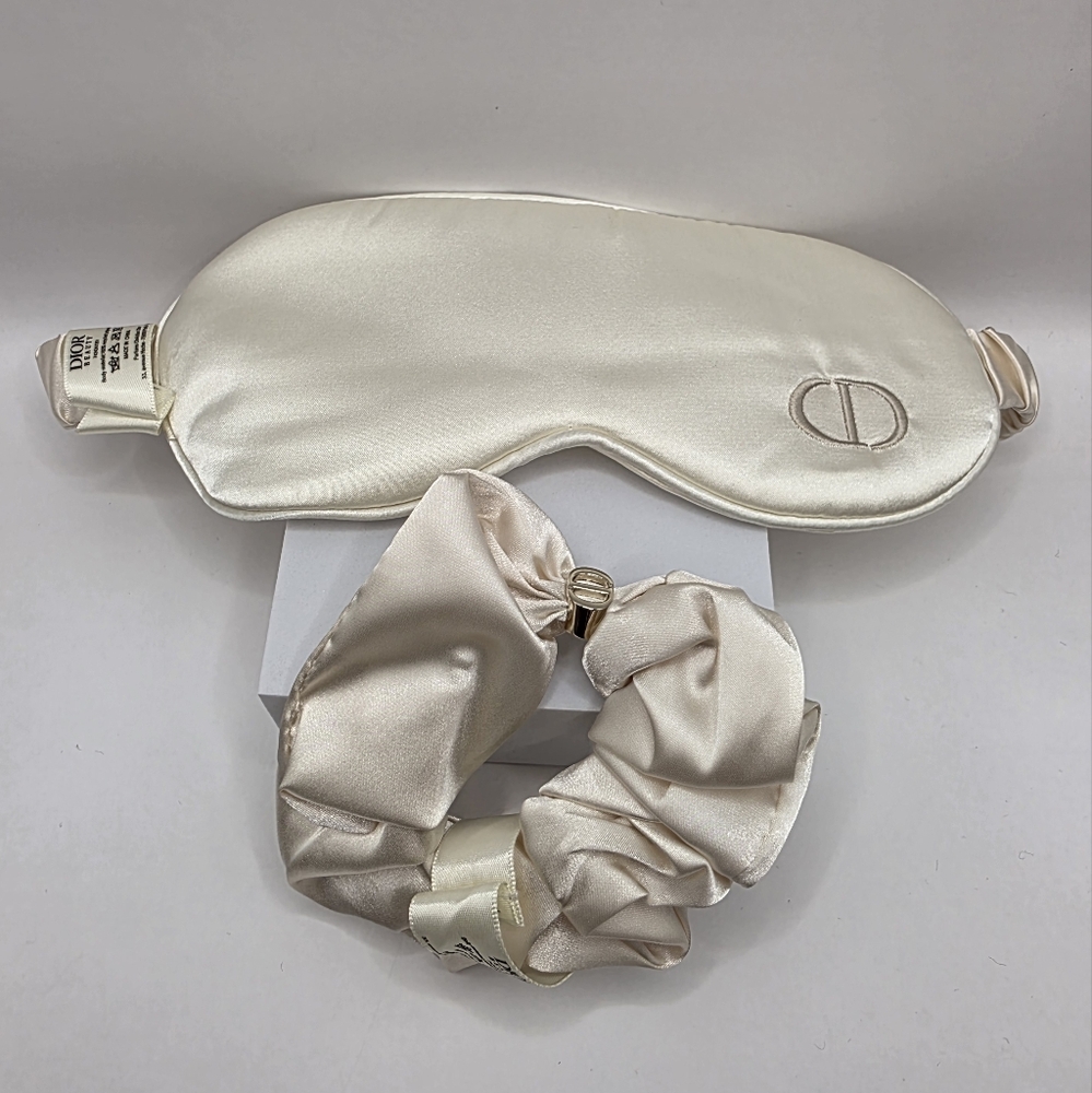 Dior VIP Gift Cream Satin Eye Sleep Mask & Scrunchie Set NWT Authentic GWP